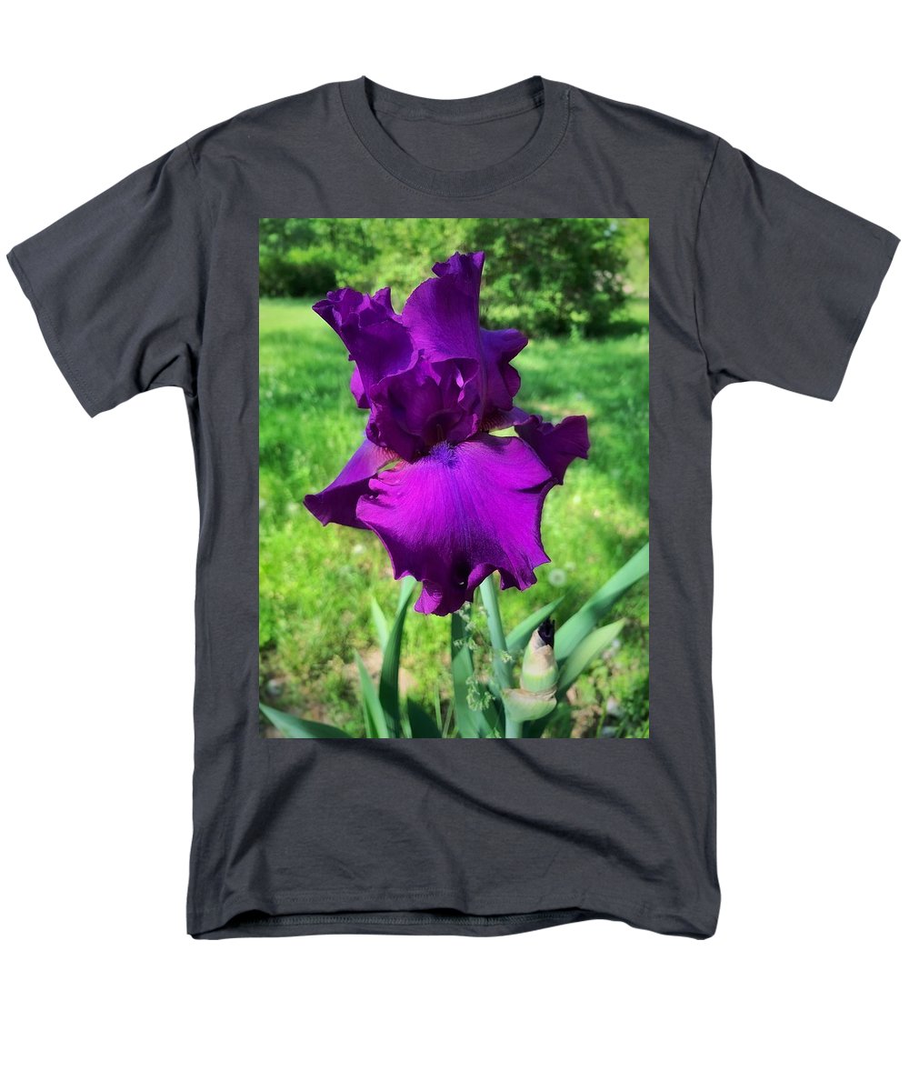 Violet Iris - Men's T-Shirt  (Regular Fit)