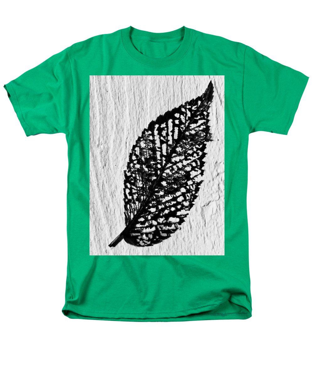 Weathered Leaf - Men's T-Shirt  (Regular Fit)