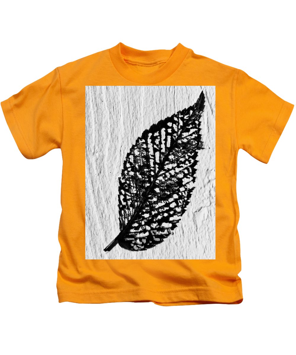 Weathered Leaf - Kids T-Shirt