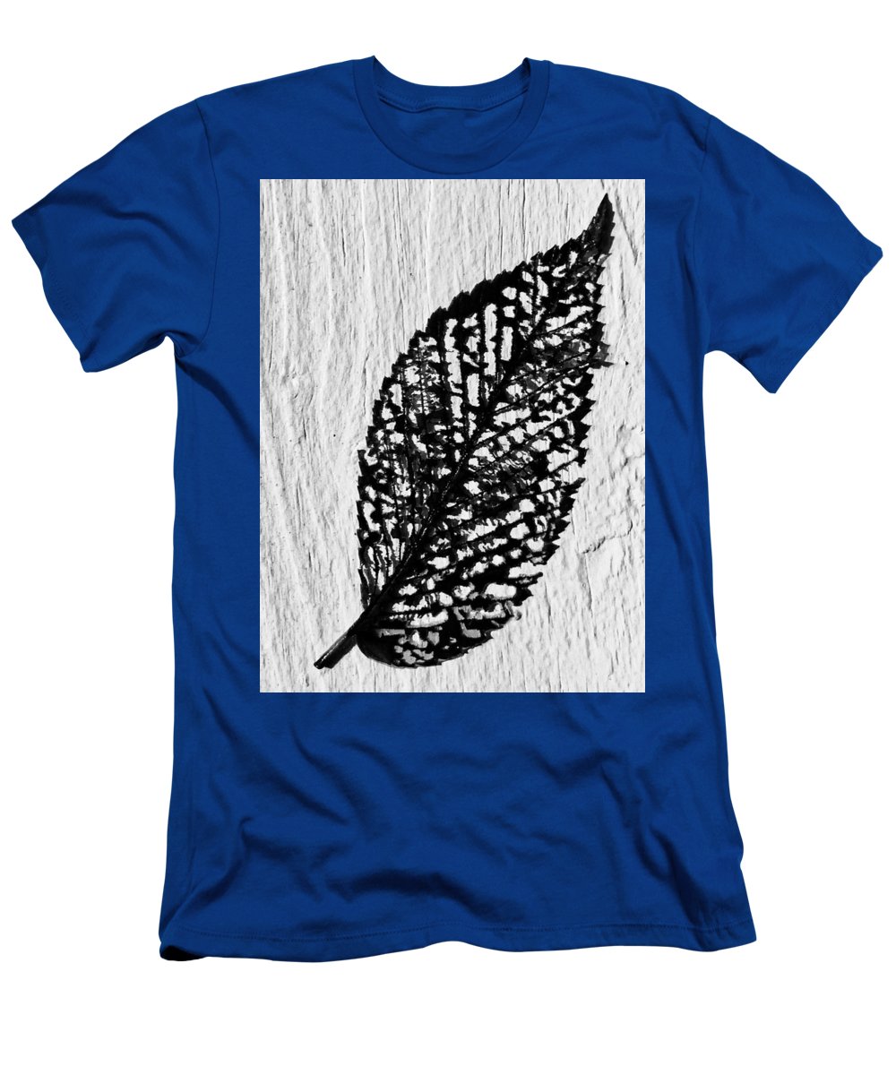 Weathered Leaf - T-Shirt