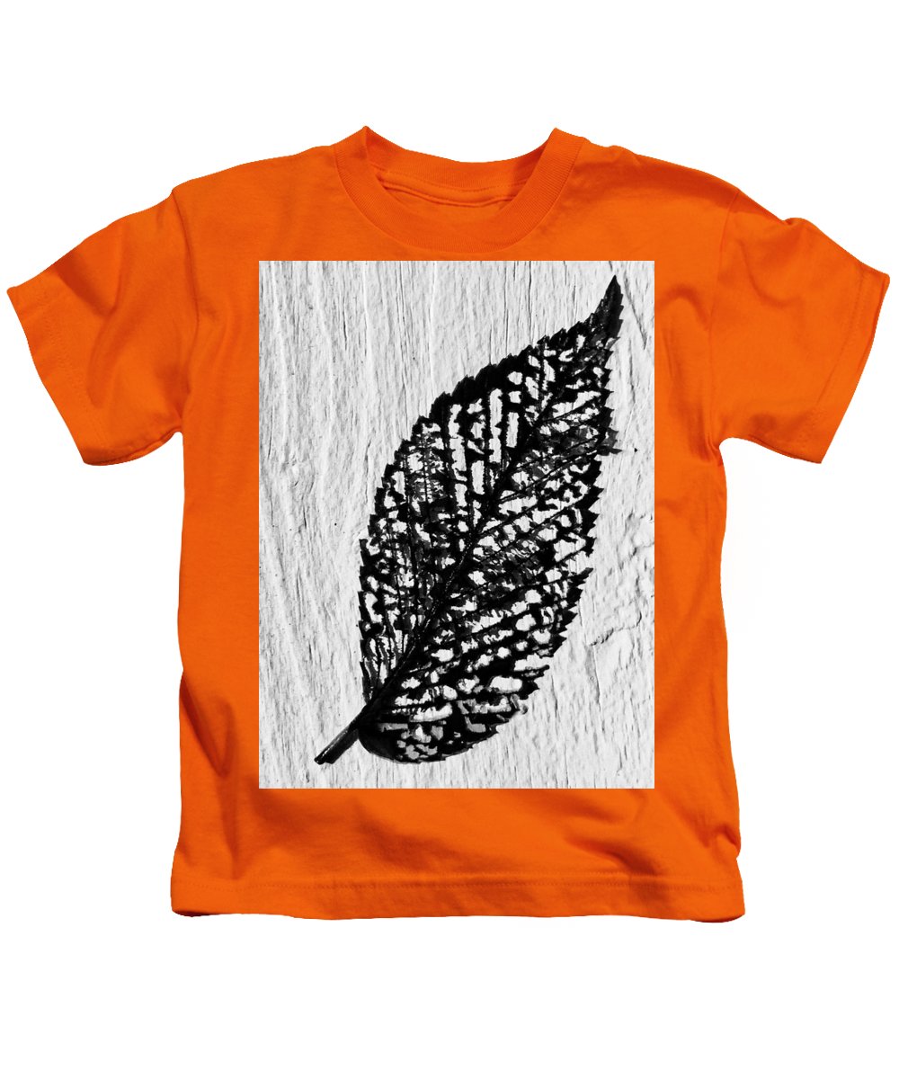 Weathered Leaf - Kids T-Shirt